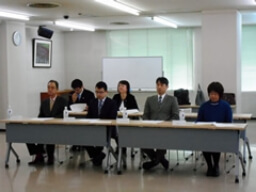 東北税理士会福島支部と福島信用金庫は、業務連携の覚書を締結しました。