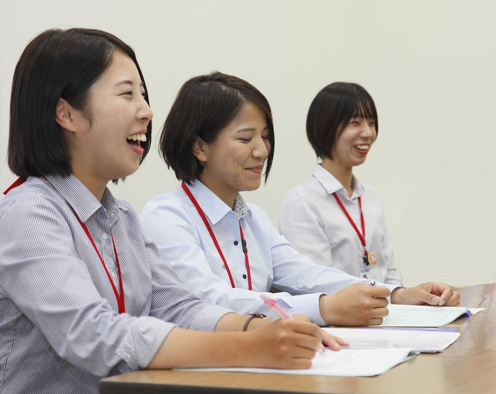 生駒 明日香 業務風景