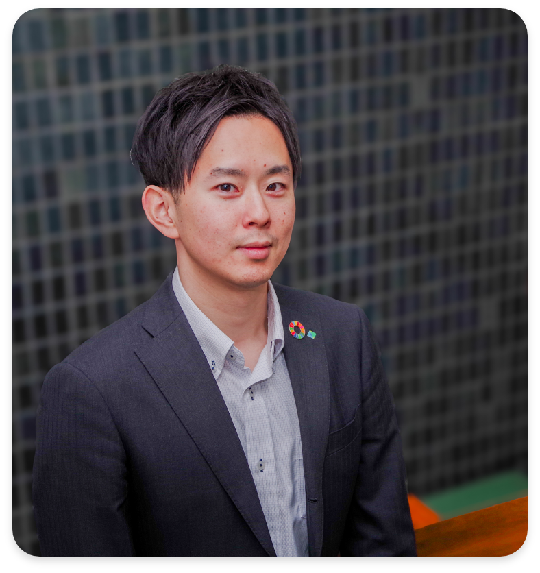 事務管理課 係長