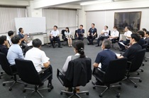 本部部署間の連携を強化しています