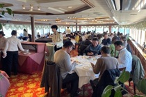 職員間の親交を温めました