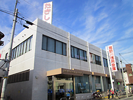 足立支店