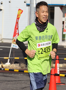 小牧シティマラソン大会にゼッケンを寄贈