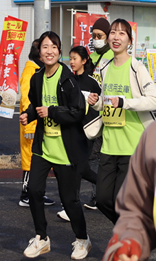 小牧シティマラソン大会にゼッケンを寄贈